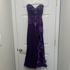 Elegant Purple Evening Gown